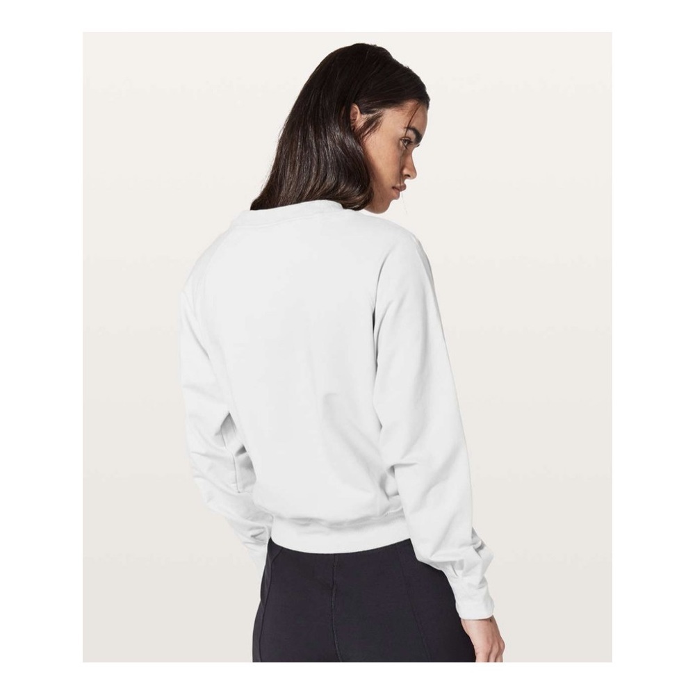 Lululemon Its A Wash Long Sleeve in Vapor - Picture 3 of 11